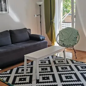 Homey , Zara Croazia